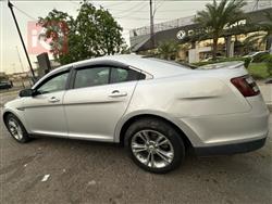 Ford Taurus